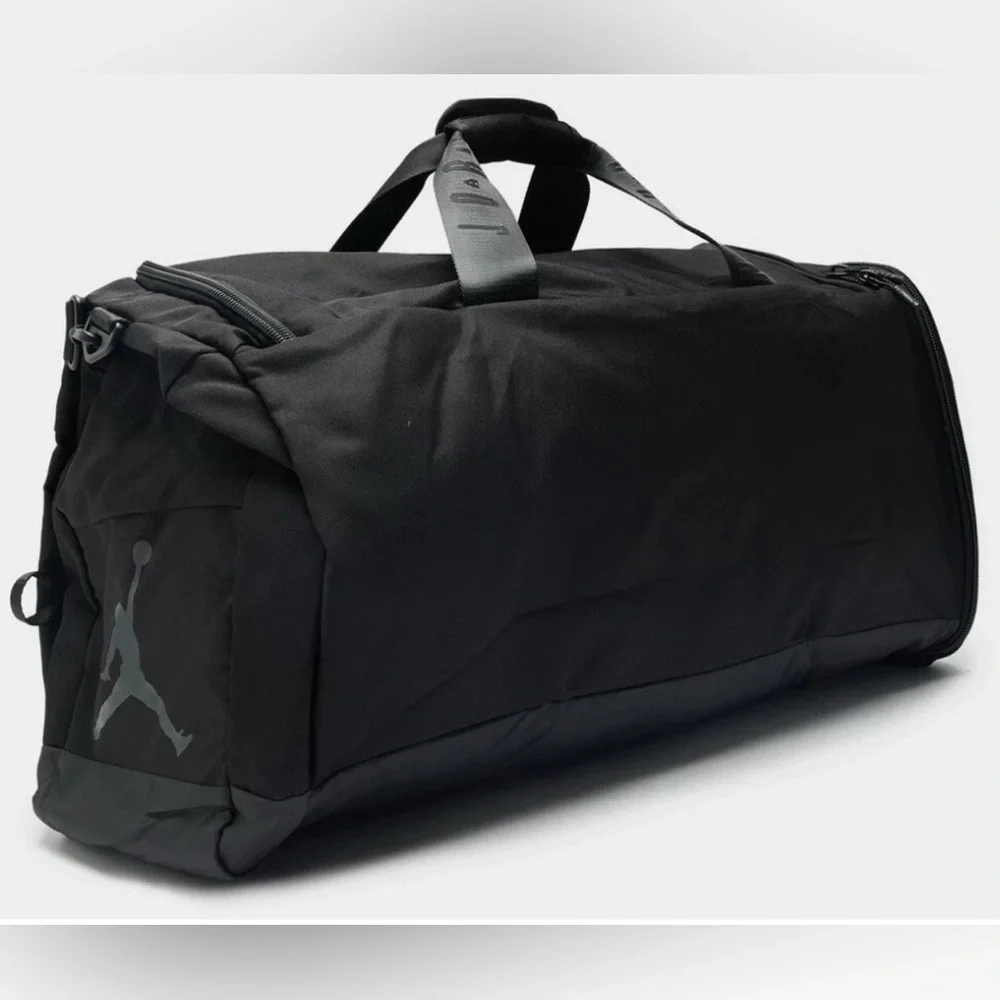 Air Jordan Men’s Elite Training Duffle Duffel Bag Gym Travel Bag SM0920-K5X